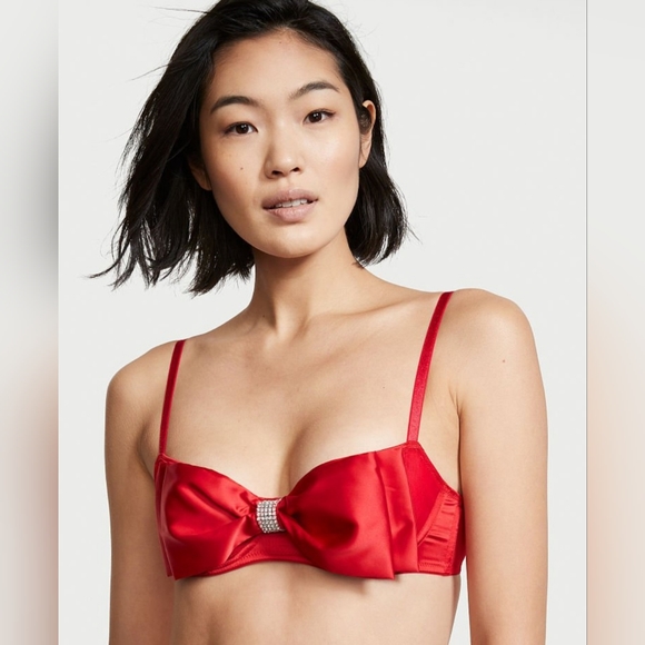 Victoria Secret Red Bow Bra - Picture 2 of 4